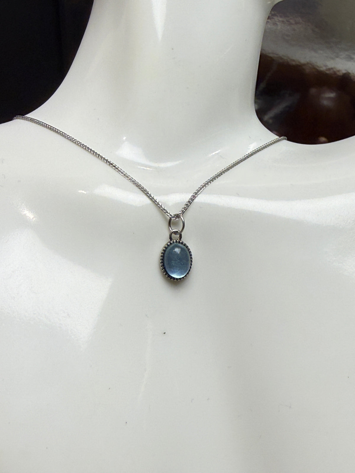 Aquamarine pendant